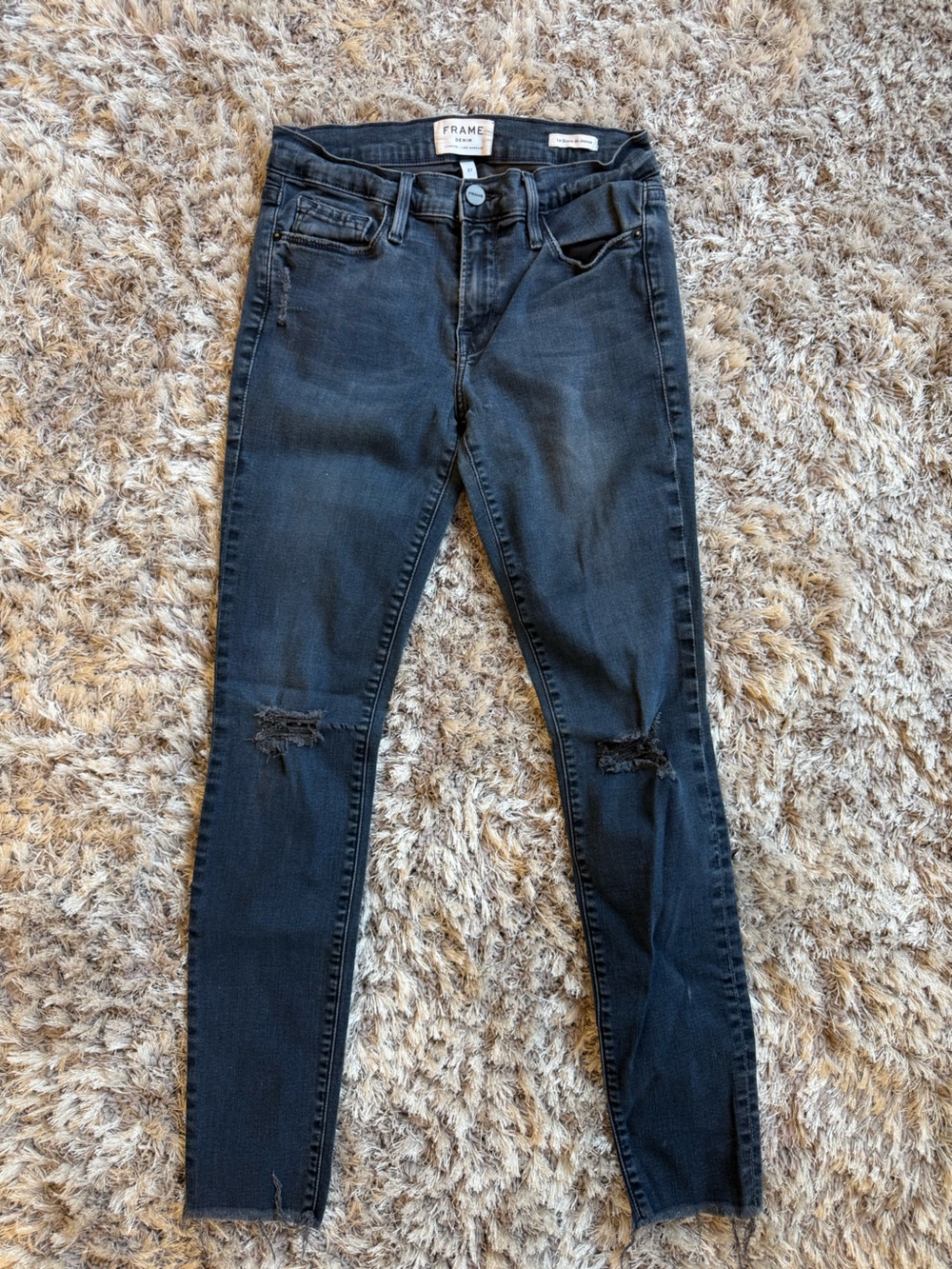 Frame Denim Washed Black Skinny Jeans with Knee Rips